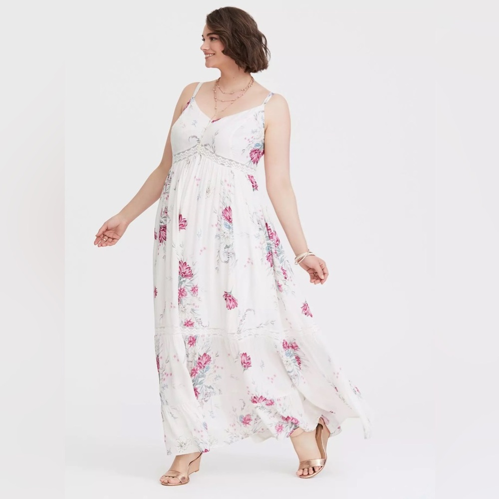Torrid White Floral Maxi Dress